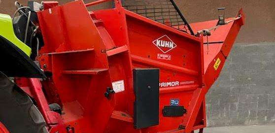 Kuhn Primor P - Salmu smalcinātājs: foto 1 Kuhn Primor P - Salmu smalcinātājs: foto 1