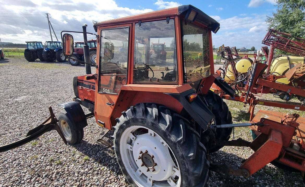 Valmet 505 - Traktors: foto 4 Valmet 505 - Traktors: foto 4