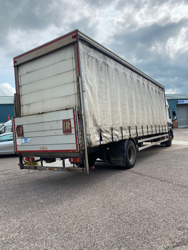 DAF CF 65 250 - Kravas automašīna ar tentu: foto 4 DAF CF 65 250 - Kravas automašīna ar tentu: foto 4