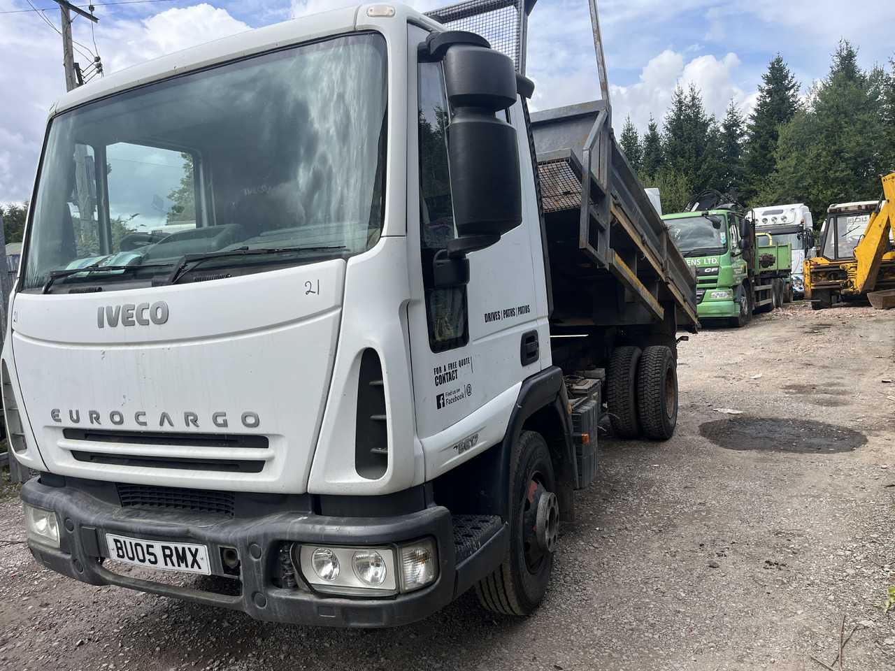 Iveco Euro Cargo 75 E17 - Kravas automašīna pašizgāzējs: foto 2 Iveco Euro Cargo 75 E17 - Kravas automašīna pašizgāzējs: foto 2