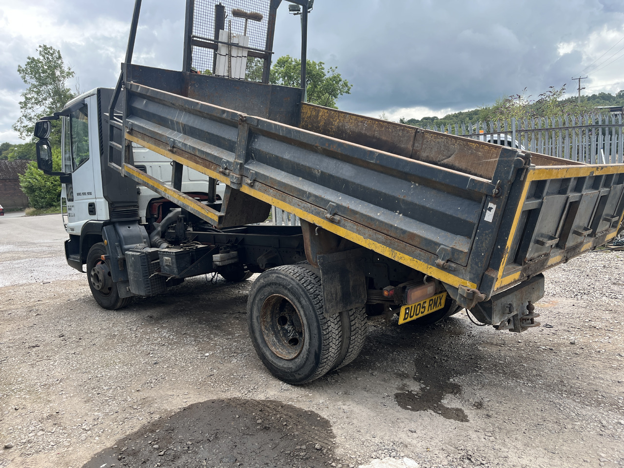 Iveco Euro Cargo 75 E17 - Kravas automašīna pašizgāzējs: foto 5 Iveco Euro Cargo 75 E17 - Kravas automašīna pašizgāzējs: foto 5