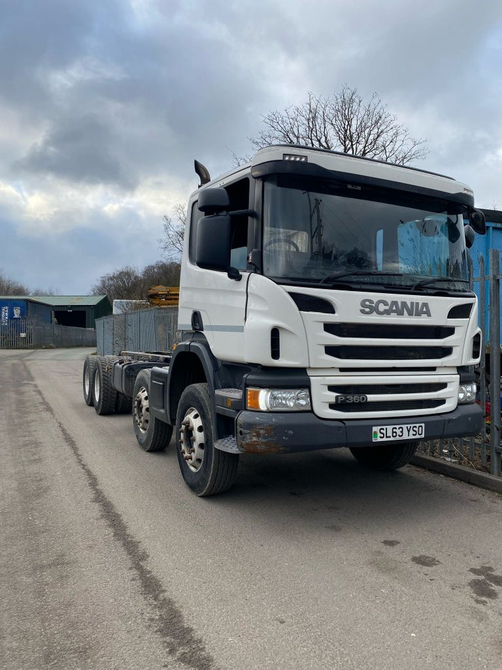 Scania P360 8x4 Chassis Cab - Šasija kravas automašīna: foto 1 Scania P360 8x4 Chassis Cab - Šasija kravas automašīna: foto 1