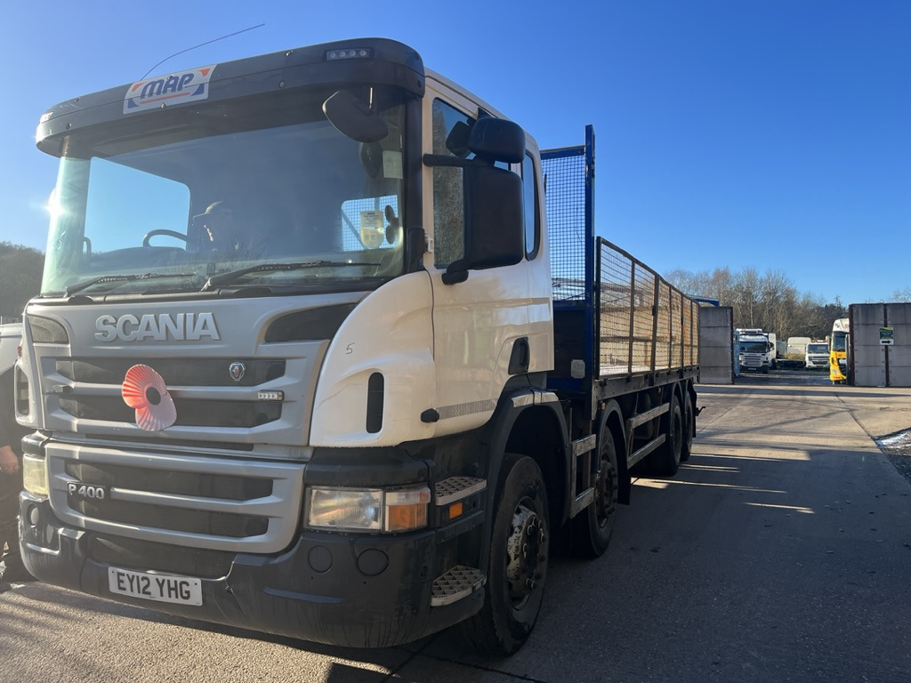 Scania P400 8x4 Rigid - Bortu kravas automašīna/ Platforma: foto 1 Scania P400 8x4 Rigid - Bortu kravas automašīna/ Platforma: foto 1