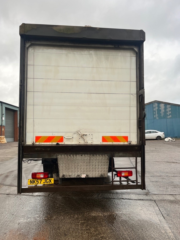 Volvo FM9 300 Euro 4 - Furgons ar slēgtā virsbūve: foto 4 Volvo FM9 300 Euro 4 - Furgons ar slēgtā virsbūve: foto 4