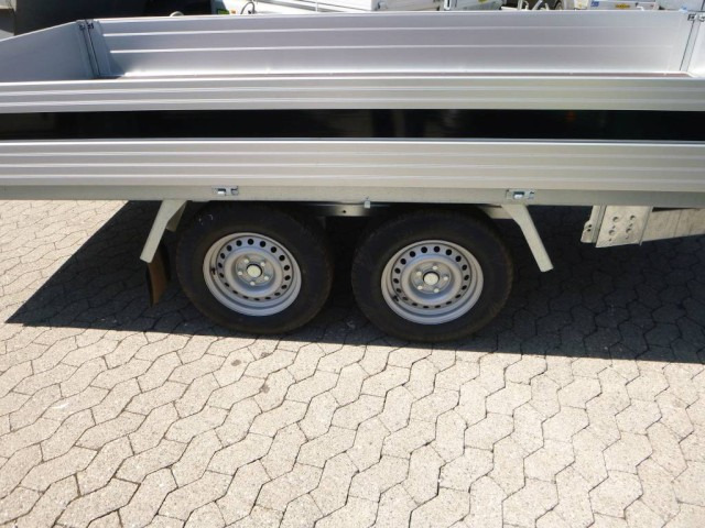 Brenderup 5420ATB3000 Alu Hochlader, 3,0 to. 4170 x 1800 x 330 mm - Auto piekabe: foto 5 Brenderup 5420ATB3000 Alu Hochlader, 3,0 to. 4170 x 1800 x 330 mm - Auto piekabe: foto 5