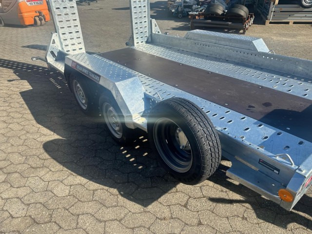 Brian James Cargo Digger Plant 2 Baumaschinenanhänger 543-3216-35-2-12 , 3200 x 1600 mm, 3,5 to. - Auto piekabe: foto 3 Brian James Cargo Digger Plant 2 Baumaschinenanhänger 543-3216-35-2-12 , 3200 x 1600 mm, 3,5 to. - Auto piekabe: foto 3