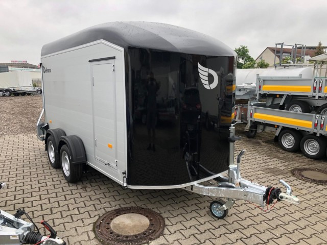 Cheval Liberte Debon Roadster 700 Alu + Türe 2600 kg, 100 km/h, 375x180x202cm - Piekabe slēgtā virsbūve: foto 1 Cheval Liberte Debon Roadster 700 Alu + Türe 2600 kg, 100 km/h, 375x180x202cm - Piekabe slēgtā virsbūve: foto 1