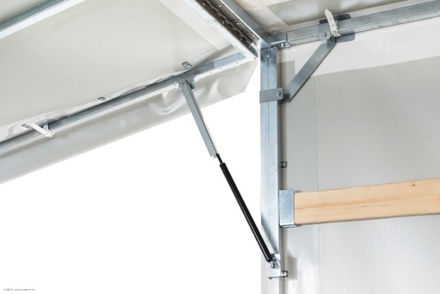 Jaunā Tirdzniecības piekabe Humbaur HT 253118 Hochlader 2,5 to. mit Aussteller: foto 6 Jaunā Tirdzniecības piekabe Humbaur HT 253118 Hochlader 2,5 to. mit Aussteller: foto 6