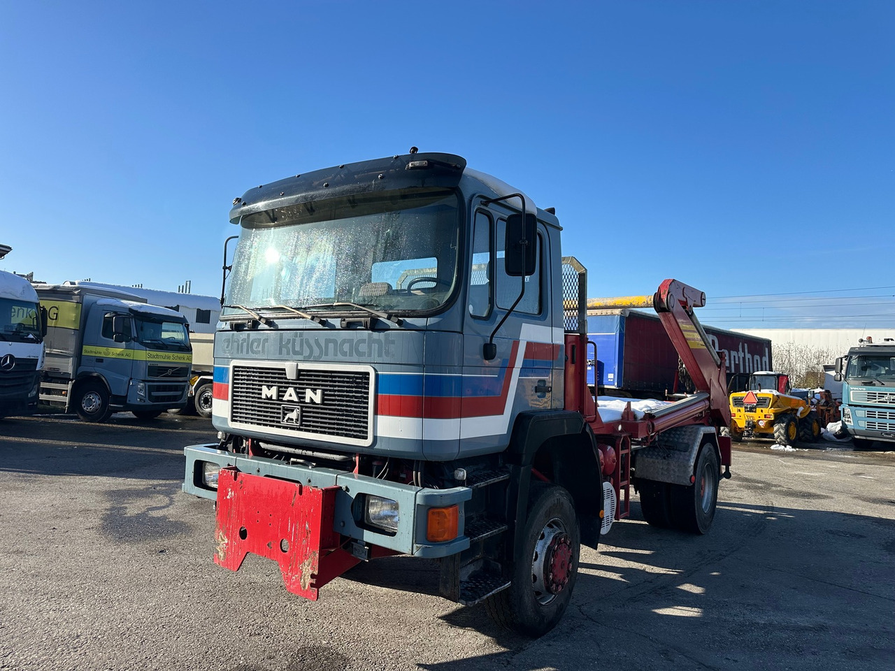 MAN 19.362 FA 4x4 Top zustand - Būvgružu konteineru vedējs: foto 1 MAN 19.362 FA 4x4 Top zustand - Būvgružu konteineru vedējs: foto 1