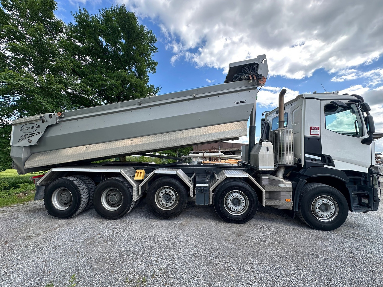 RENAULT / RENAULT TRUCKS C520 10x4 Thermo-Kipper - Kravas automašīna pašizgāzējs: foto 4 RENAULT / RENAULT TRUCKS C520 10x4 Thermo-Kipper - Kravas automašīna pašizgāzējs: foto 4