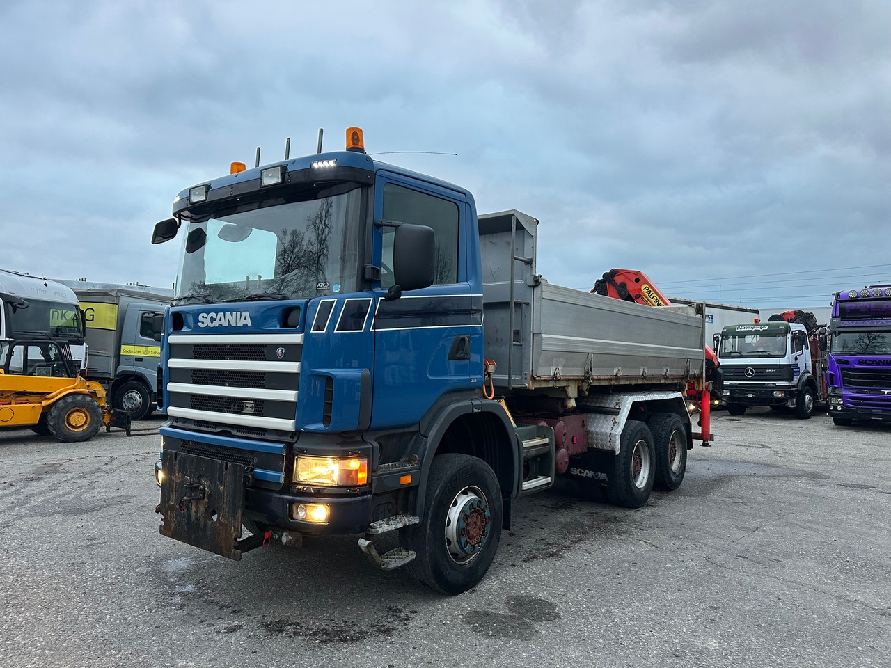 SCANIA R420 6x6 Kran PK16000 - Kravas automašīna pašizgāzējs, Kravas auto ar manipulatoru: foto 1 SCANIA R420 6x6 Kran PK16000 - Kravas automašīna pašizgāzējs, Kravas auto ar manipulatoru: foto 1