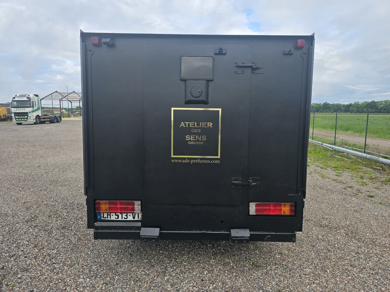 Mercedes Vario 816 - Inkasācijas mašīna: foto 5 Mercedes Vario 816 - Inkasācijas mašīna: foto 5