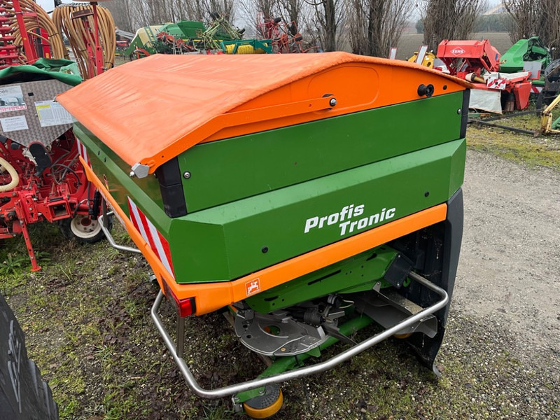 Amazone ZA-TS 1700 PROFIS TRONIC - Minerālmēslu izkliedētājs: foto 4 Amazone ZA-TS 1700 PROFIS TRONIC - Minerālmēslu izkliedētājs: foto 4