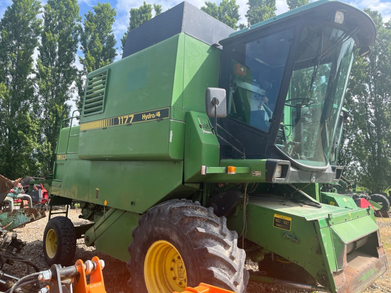 John Deere 1177 - Labības kombains: foto 3 John Deere 1177 - Labības kombains: foto 3