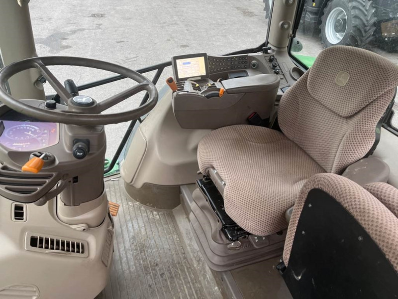 Traktors John Deere 6210 R AutoPower: foto 12
