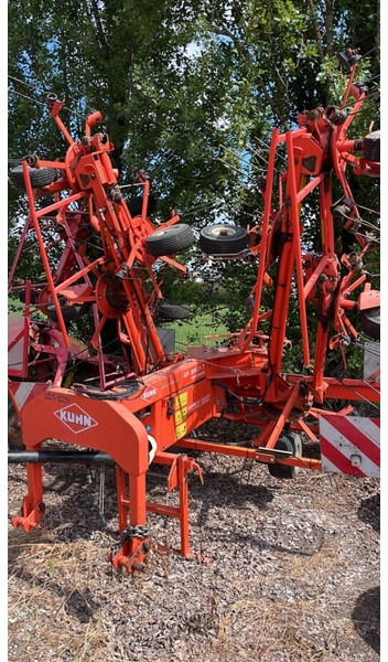 Kuhn GF 8501 T - Vālotājs/ Ārdītājs: foto 2 Kuhn GF 8501 T - Vālotājs/ Ārdītājs: foto 2