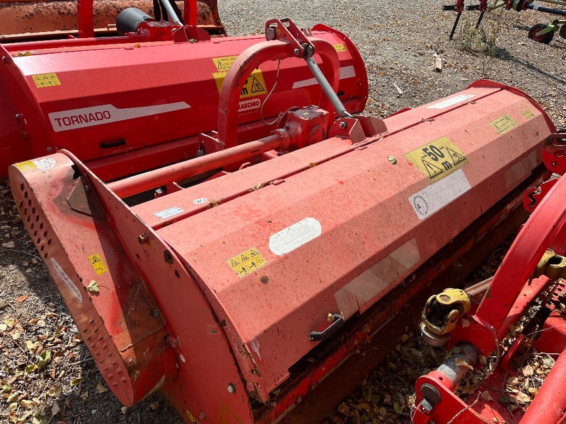 Maschio Tornado 280 - Tehnika pēc ražas: foto 2 Maschio Tornado 280 - Tehnika pēc ražas: foto 2