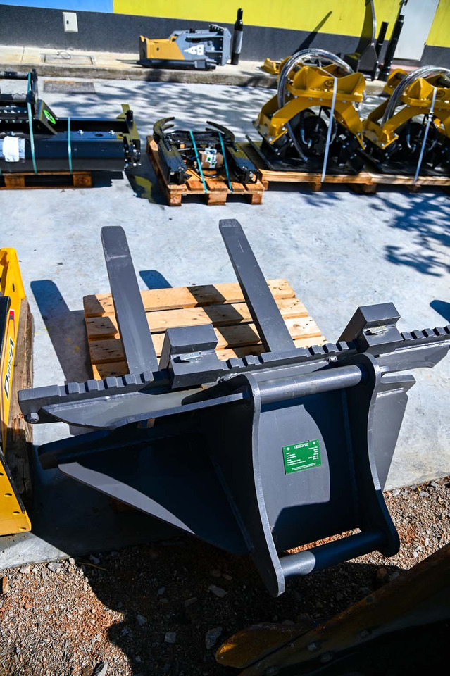 Balavto B-FORKS 5,5 S6 for excavators - Dakšas - Ekskavators: foto 5 Balavto B-FORKS 5,5 S6 for excavators - Dakšas - Ekskavators: foto 5
