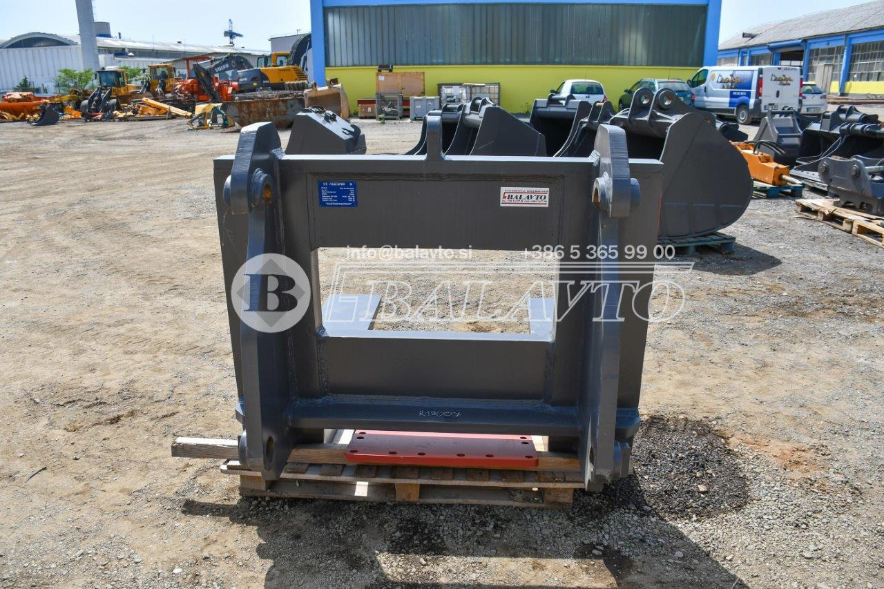 Dakšas - Iekrāvējs Balavto Block handling forks for Volvo L220 and L180: foto 6 Dakšas - Iekrāvējs Balavto Block handling forks for Volvo L220 and L180: foto 6