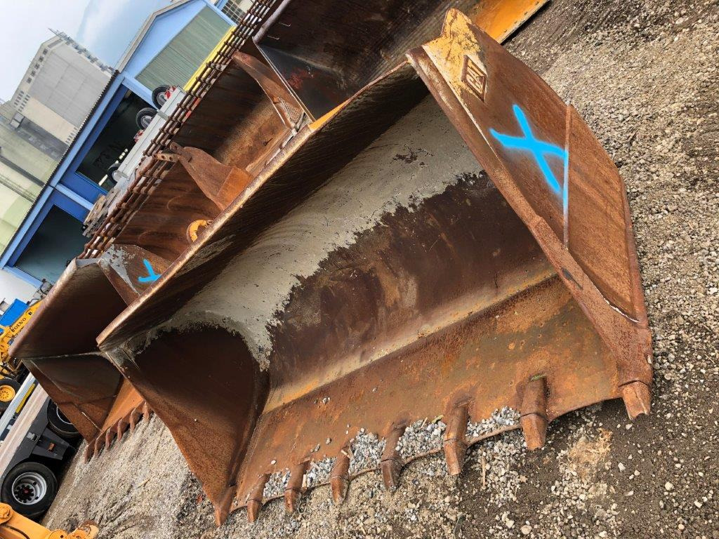 Caterpillar loader bucket 2900 mm - Iekrāvēja kauss: foto 4 Caterpillar loader bucket 2900 mm - Iekrāvēja kauss: foto 4