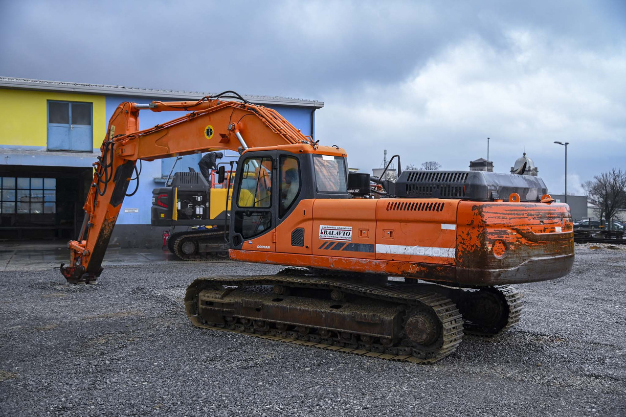 Doosan DX340LC - Kāpurķēžu ekskavators: foto 4 Doosan DX340LC - Kāpurķēžu ekskavators: foto 4