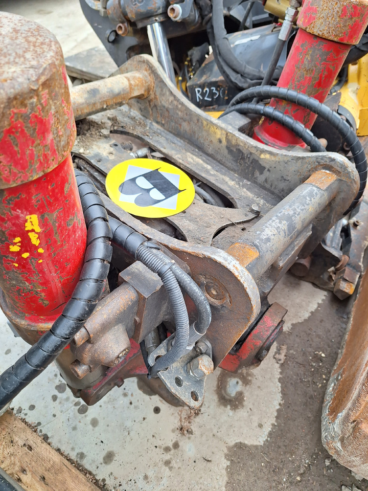 INDEXATOR tiltrotator S60 - Tiltrotators: foto 5 INDEXATOR tiltrotator S60 - Tiltrotators: foto 5