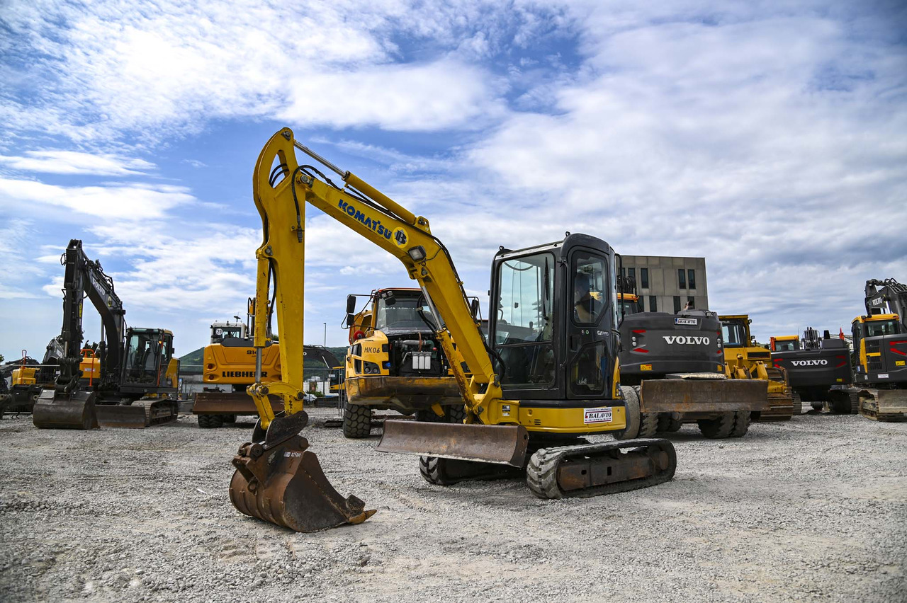 Komatsu PC35MR-2 - Mini-ekskavators: foto 1 Komatsu PC35MR-2 - Mini-ekskavators: foto 1