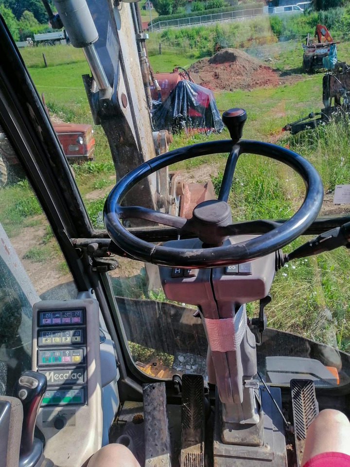 MECALAC 14 MXT - Riteņu ekskavators: foto 3 MECALAC 14 MXT - Riteņu ekskavators: foto 3