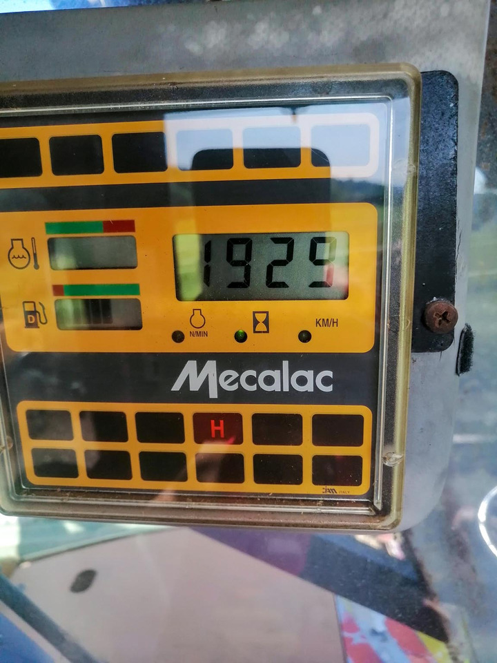 MECALAC 14 MXT - Riteņu ekskavators: foto 5 MECALAC 14 MXT - Riteņu ekskavators: foto 5