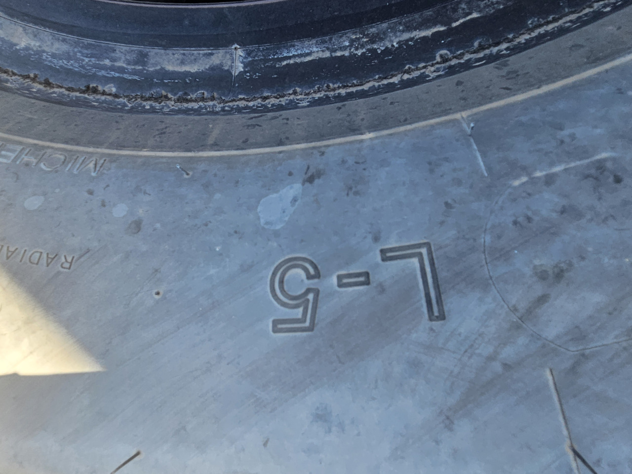 MICHELIN XMINE D2, 35/65R33 - Riepa - Riteņu iekrāvējs: foto 5 MICHELIN XMINE D2, 35/65R33 - Riepa - Riteņu iekrāvējs: foto 5