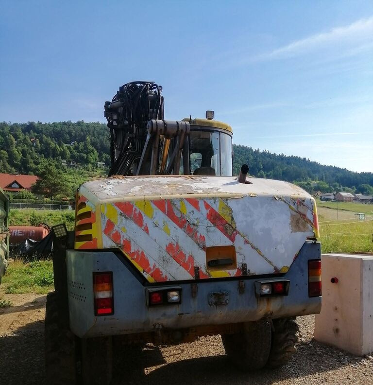 Mecalac 14 MXT - Riteņu ekskavators: foto 2 Mecalac 14 MXT - Riteņu ekskavators: foto 2