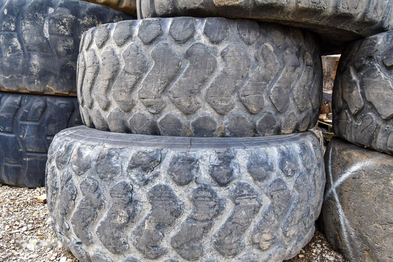 Michelin 23.5R25 - Riepa - Riteņu iekrāvējs: foto 5 Michelin 23.5R25 - Riepa - Riteņu iekrāvējs: foto 5