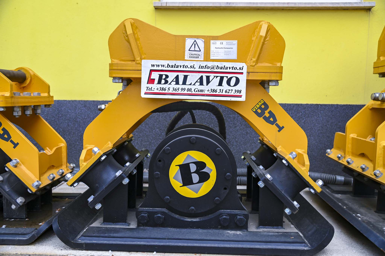 Plate compactor VIBROBAT 06 - Papildaprīkojums - Ekskavators: foto 2 Plate compactor VIBROBAT 06 - Papildaprīkojums - Ekskavators: foto 2