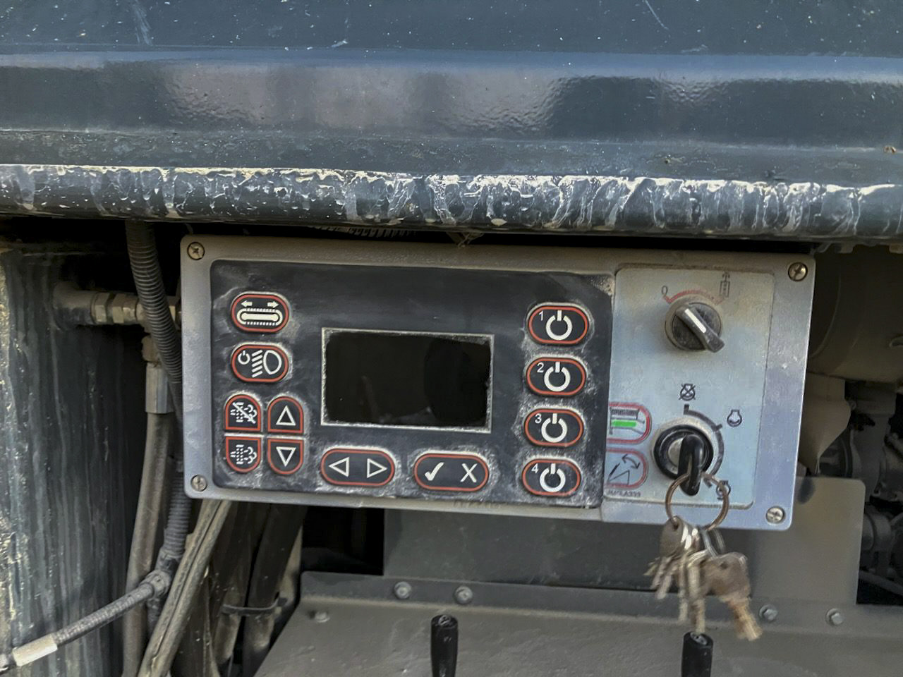 RUBBLE MASTER RM HS3500M - Sijātājs: foto 4 RUBBLE MASTER RM HS3500M - Sijātājs: foto 4