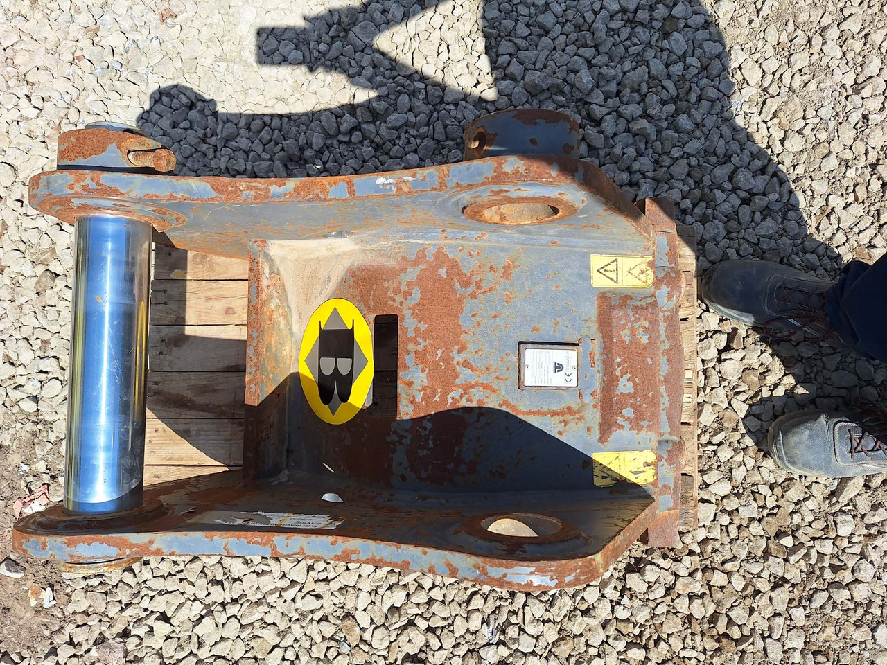 Trevi Benne hydraulic ARI Verachtert Volvo EC220E - Ātrā sakabe - Celtniecības tehnika: foto 4 Trevi Benne hydraulic ARI Verachtert Volvo EC220E - Ātrā sakabe - Celtniecības tehnika: foto 4