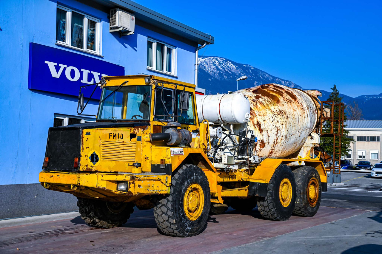 VOLVO A25C 6X6 - Betonvedējs: foto 1 VOLVO A25C 6X6 - Betonvedējs: foto 1