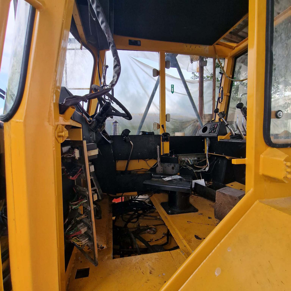 Ekskavators-iekrāvējs VOLVO BM6300: foto 15 Ekskavators-iekrāvējs VOLVO BM6300: foto 15