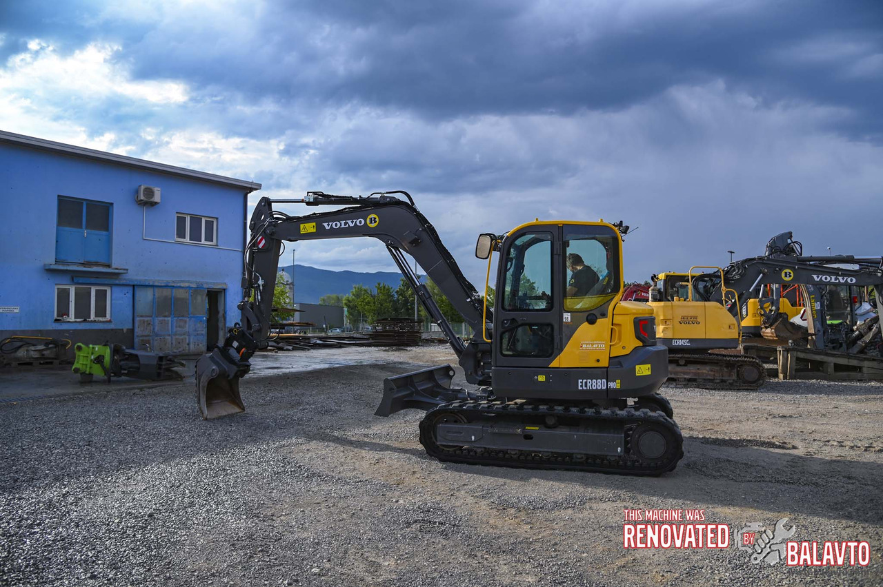 VOLVO ECR88D - Mini-ekskavators: foto 4 VOLVO ECR88D - Mini-ekskavators: foto 4