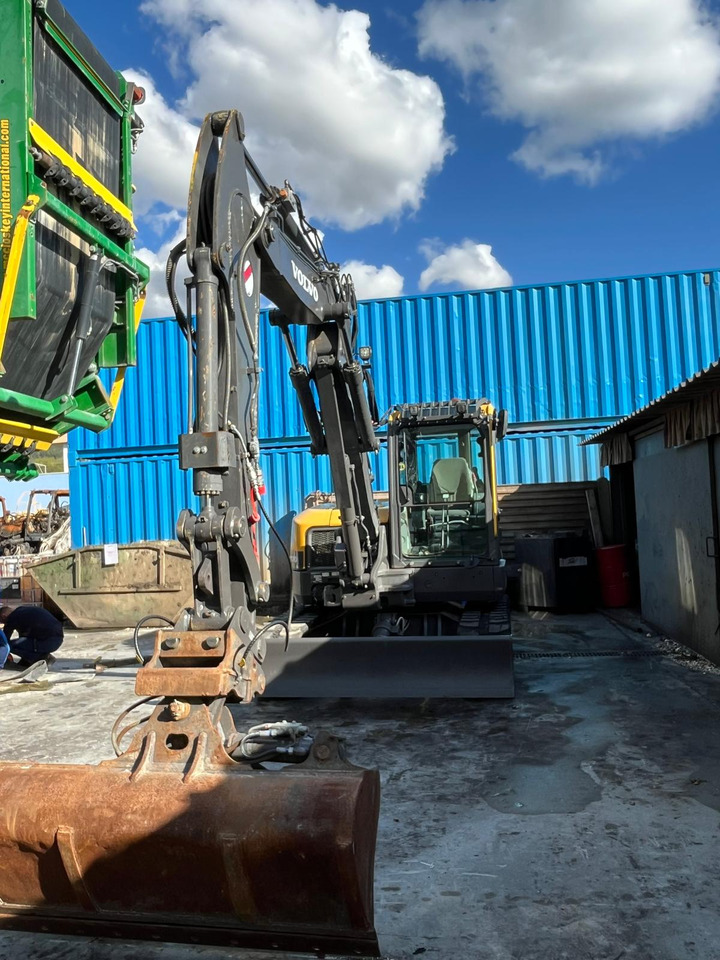 VOLVO ECR88D - Mini-ekskavators: foto 1 VOLVO ECR88D - Mini-ekskavators: foto 1