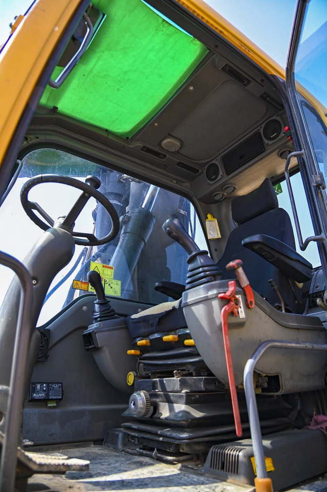 Riteņu ekskavators VOLVO EW180B: foto 35