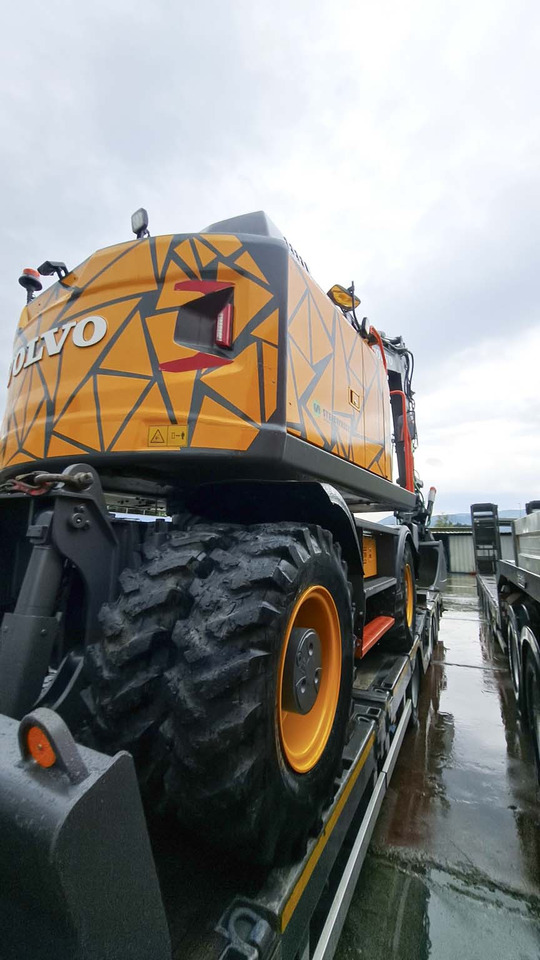 VOLVO EWR150E - Riteņu ekskavators: foto 5 VOLVO EWR150E - Riteņu ekskavators: foto 5