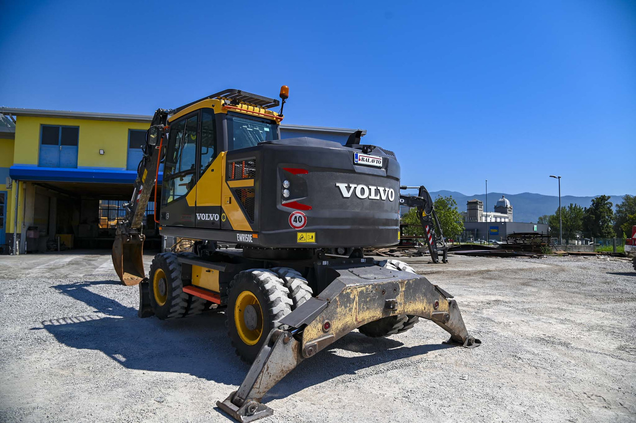 VOLVO EWR150E - Riteņu ekskavators: foto 5 VOLVO EWR150E - Riteņu ekskavators: foto 5