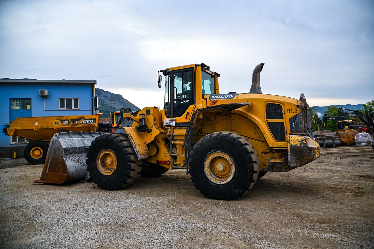 VOLVO L180G - Riteņu iekrāvējs: foto 3 VOLVO L180G - Riteņu iekrāvējs: foto 3