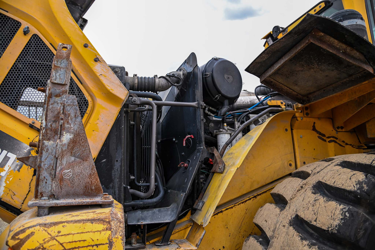 Riteņu iekrāvējs VOLVO L180G: foto 46