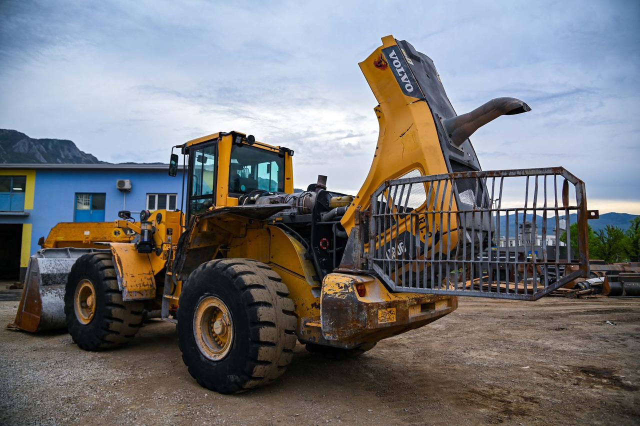 Riteņu iekrāvējs VOLVO L180G: foto 41