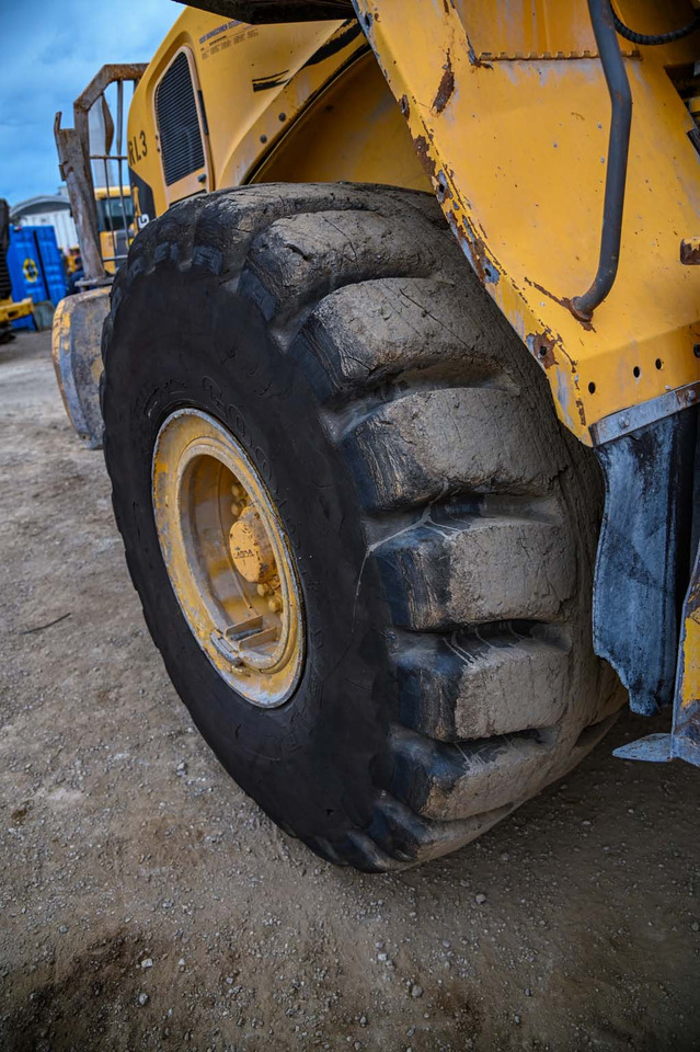 Riteņu iekrāvējs VOLVO L180G: foto 26