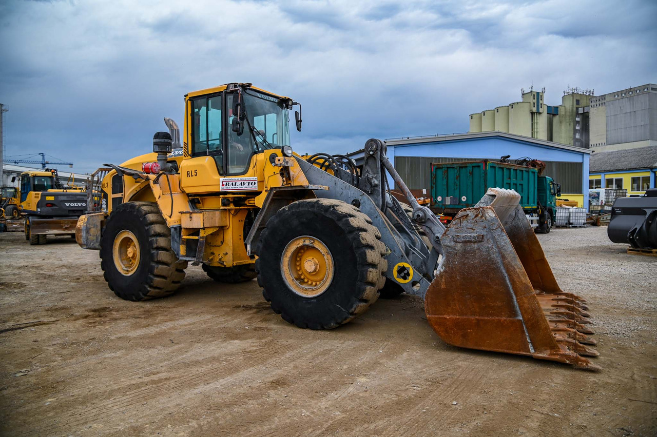 Riteņu iekrāvējs VOLVO L180G: foto 10