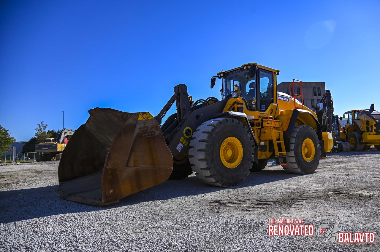 VOLVO L180H - Riteņu iekrāvējs: foto 1 VOLVO L180H - Riteņu iekrāvējs: foto 1