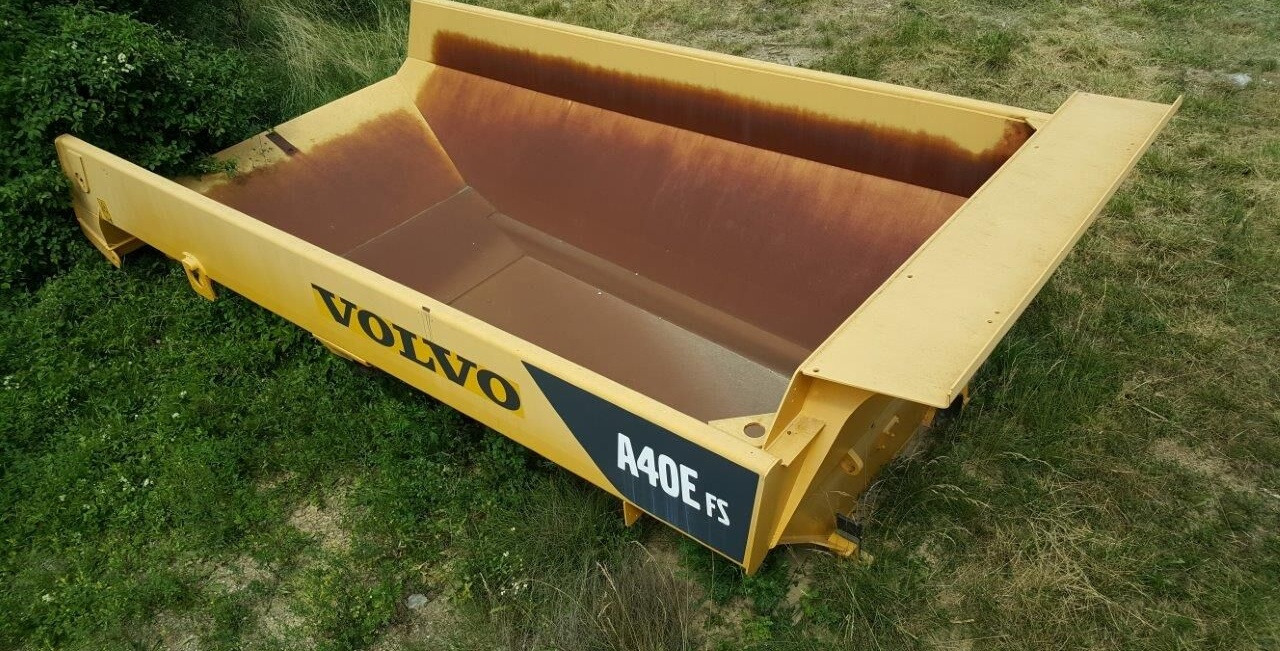 Volvo A40E - Pašizgāzēju virsbūve: foto 5 Volvo A40E - Pašizgāzēju virsbūve: foto 5