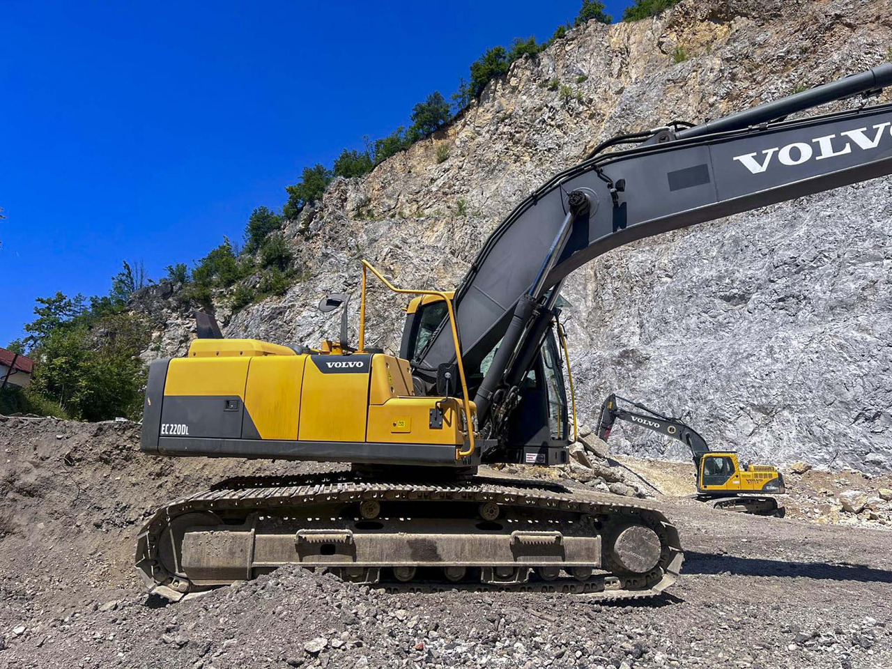 Volvo EC220D - Kāpurķēžu ekskavators: foto 5 Volvo EC220D - Kāpurķēžu ekskavators: foto 5